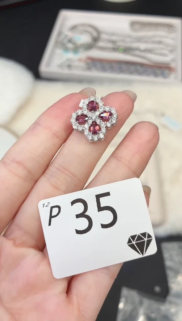 银S925镶嵌吊坠石榴石多样性发一P35