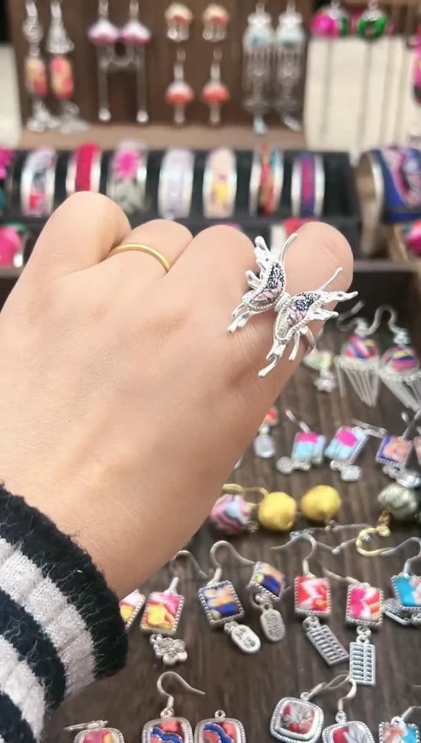 【闪购商品】织绣民族风老绣饰品389