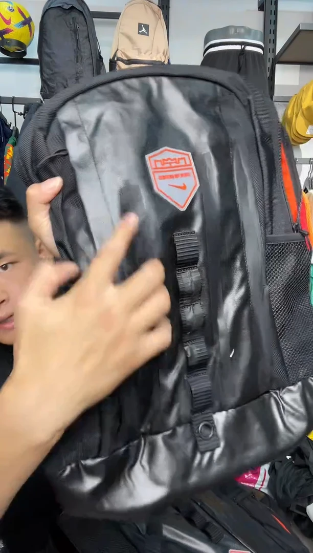 179编码 瑕疵修复以直播间为准 尺码