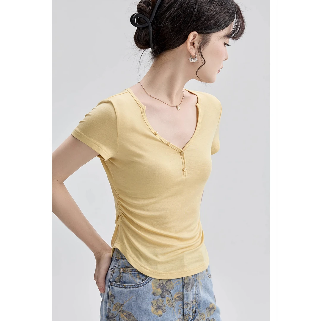 v领纽扣短袖T恤女夏褶皱修身显瘦百搭奶黄色上衣G6254