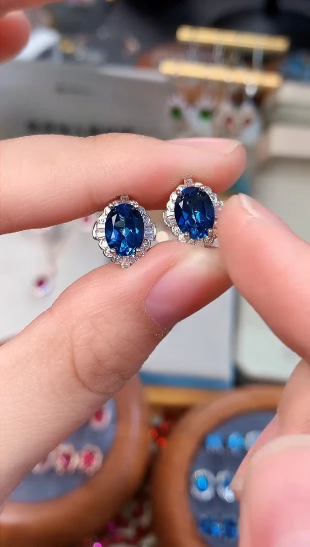 【闪购商品】托帕石耳钉银S925镶嵌天然