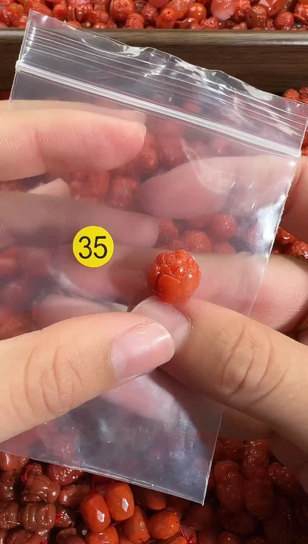 颈饰未镶嵌南红玛瑙1