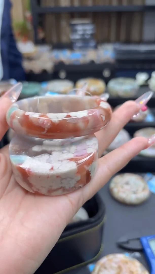 未镶嵌手镯石英质玉371(60圈赠送镯心)