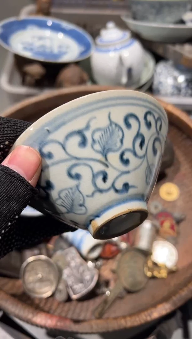 南*山秒拍秒付瓷铜摆件