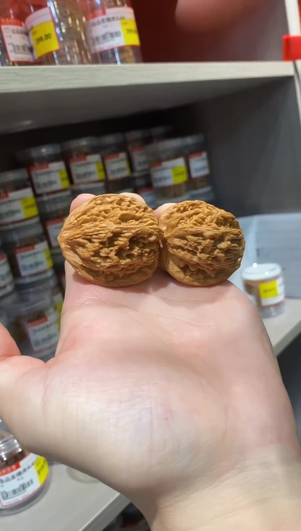把件文玩核桃全品麦穗虎头41尺左右