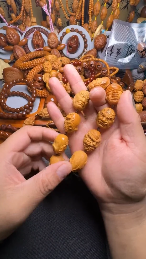 手串橄榄核恶僧佛爷一个