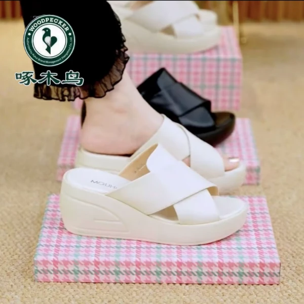 【运费补贴】啄木鸟真皮凉拖鞋女夏季外穿高跟坡跟厚底一字拖鞋女