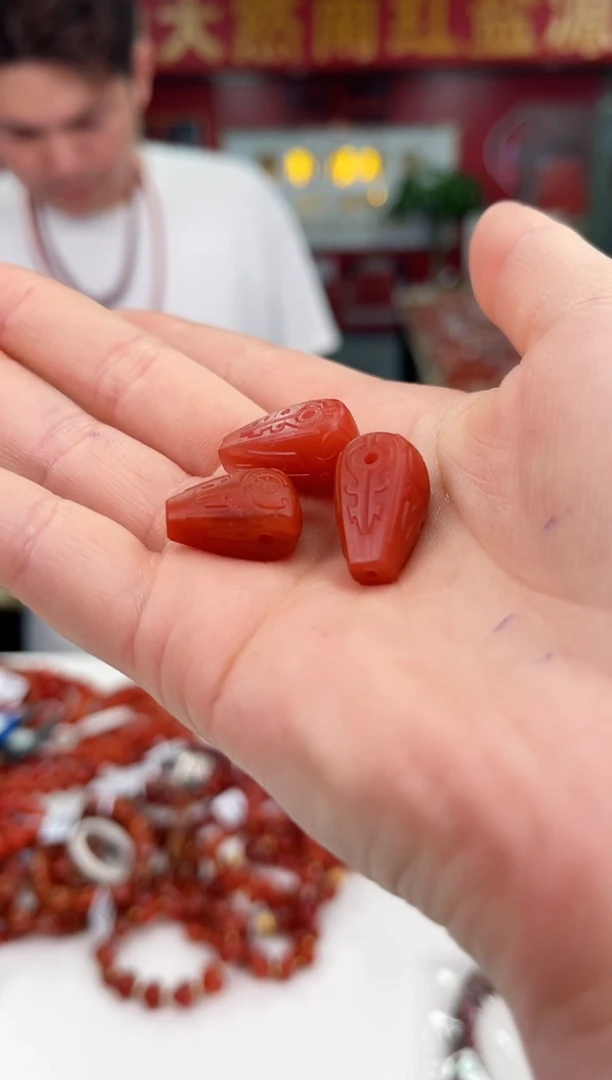 南红玛瑙三通未镶嵌（多样式发其一）