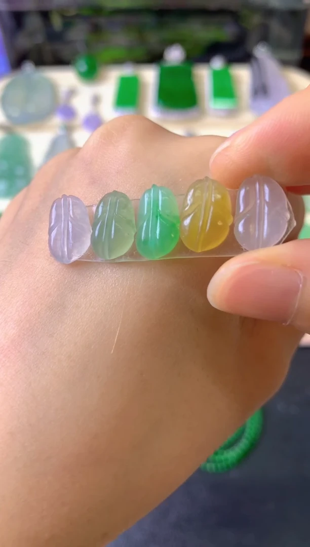 定制翡翠未镶嵌槿*毛货抛光