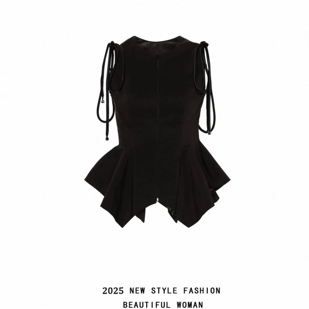 【现货】小众设计伞摆无袖上衣夏季新款法式高级感气质别致绝美上衣