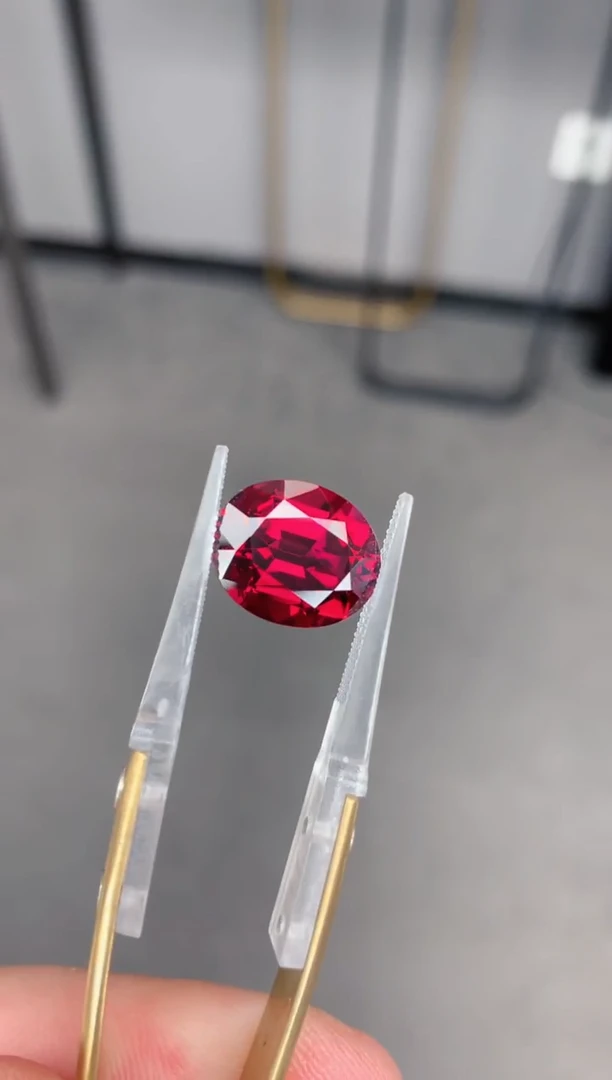 未镶嵌裸石定制石榴石10ct 镁铝榴石 定制