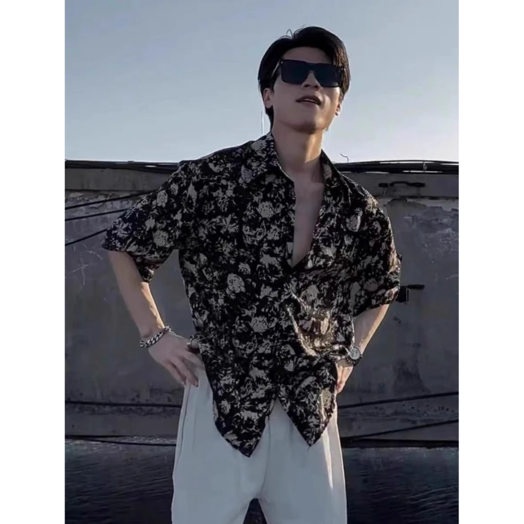 夏季冰丝垂坠感高端花衬衫短袖男痞帅高级感日韩风格轻奢衬衣潮牌