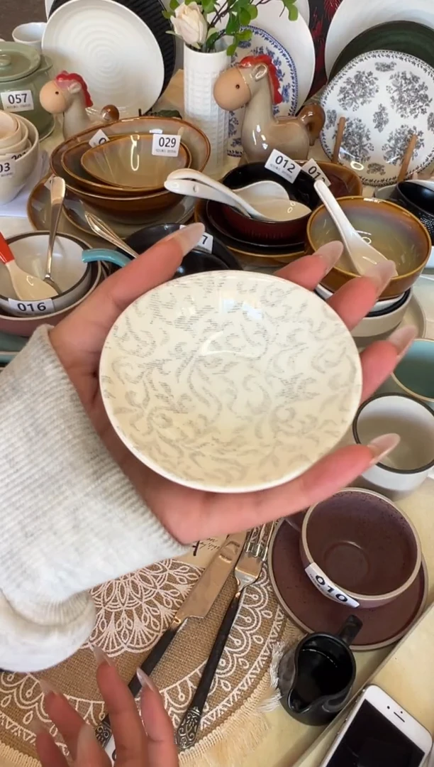 新骨瓷067瑕疵 暖白银线花 全标 3,5寸 酱碟