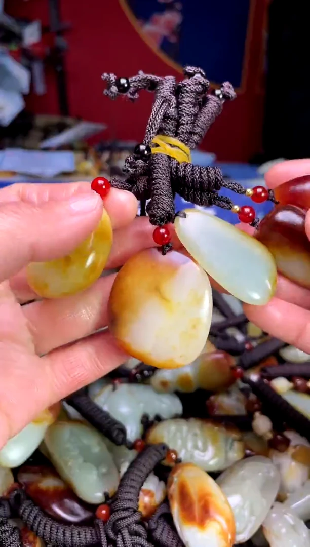 【闪购商品】和田玉颈饰未镶嵌123