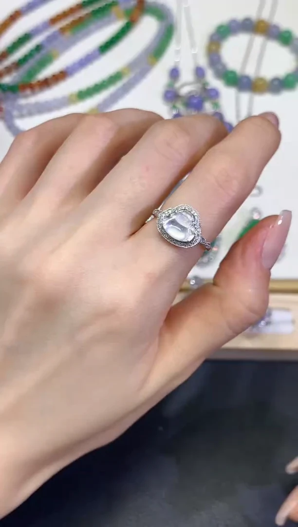 【闪购商品】翡翠颈饰18K金镶嵌团购20