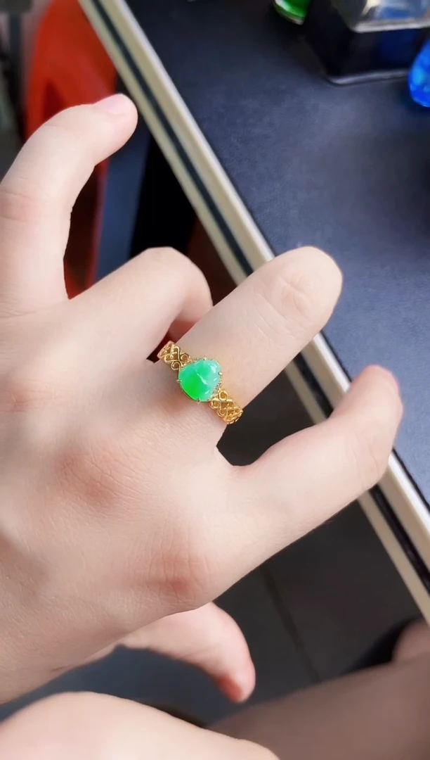 翡翠戒指银S925镶嵌12389