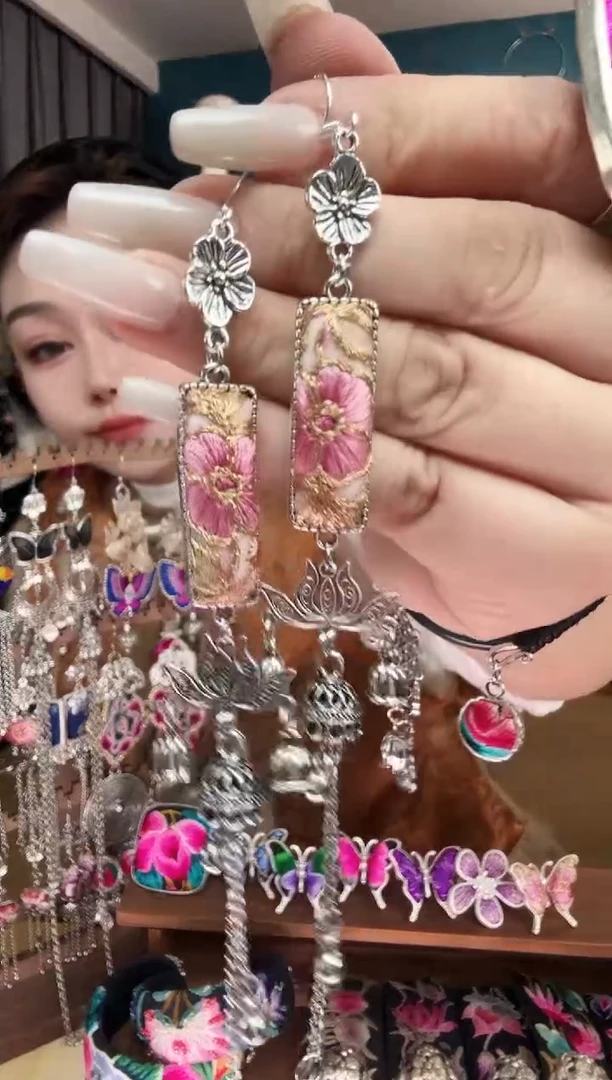 刺绣纯手工民族风刺绣耳环