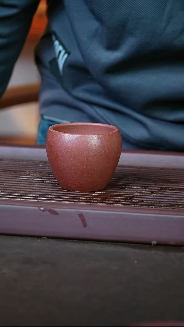 紫砂紫泥光素杯大缸