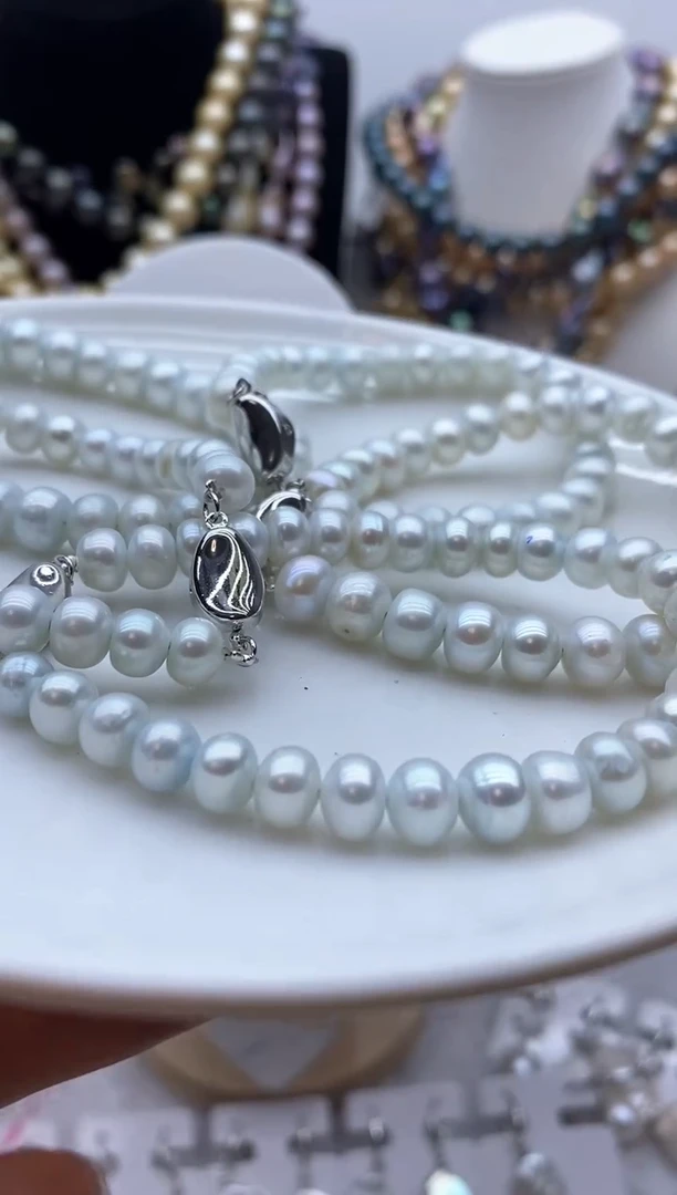 【闪购商品】淡水珍珠颈饰钛钢44