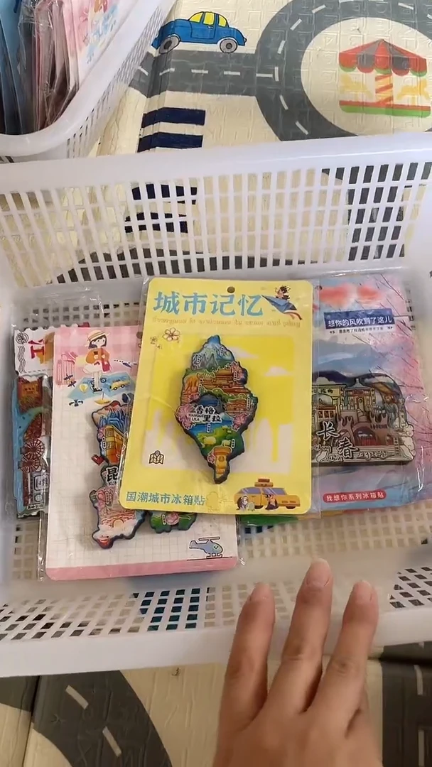 人****…小胖墩儿潮玩店