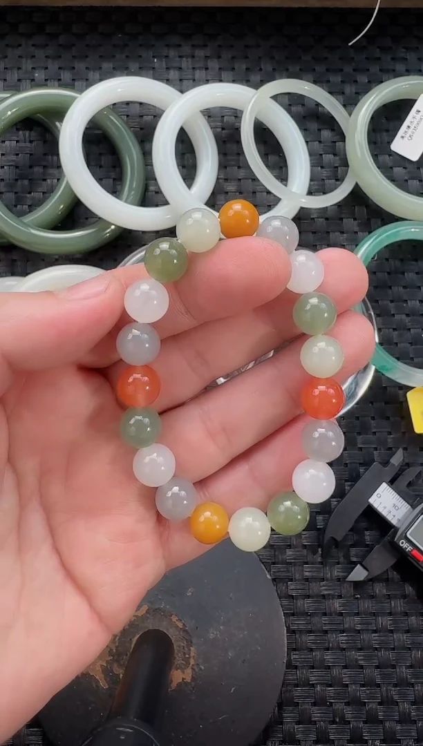 颈饰未镶嵌和田玉10mm多宝