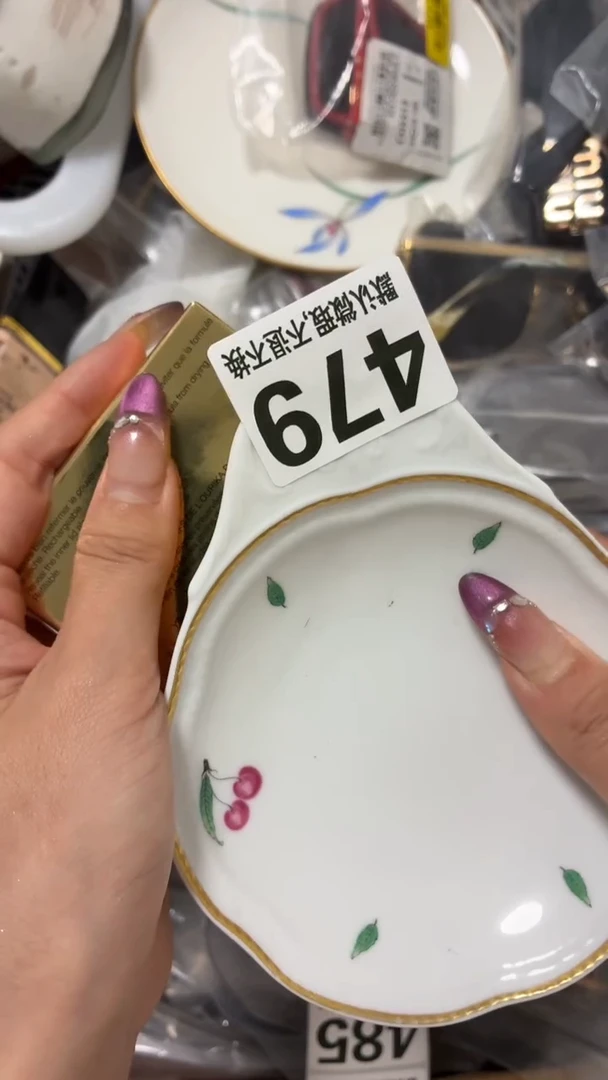 瓷片芝*漂亮的东西快来带走吧