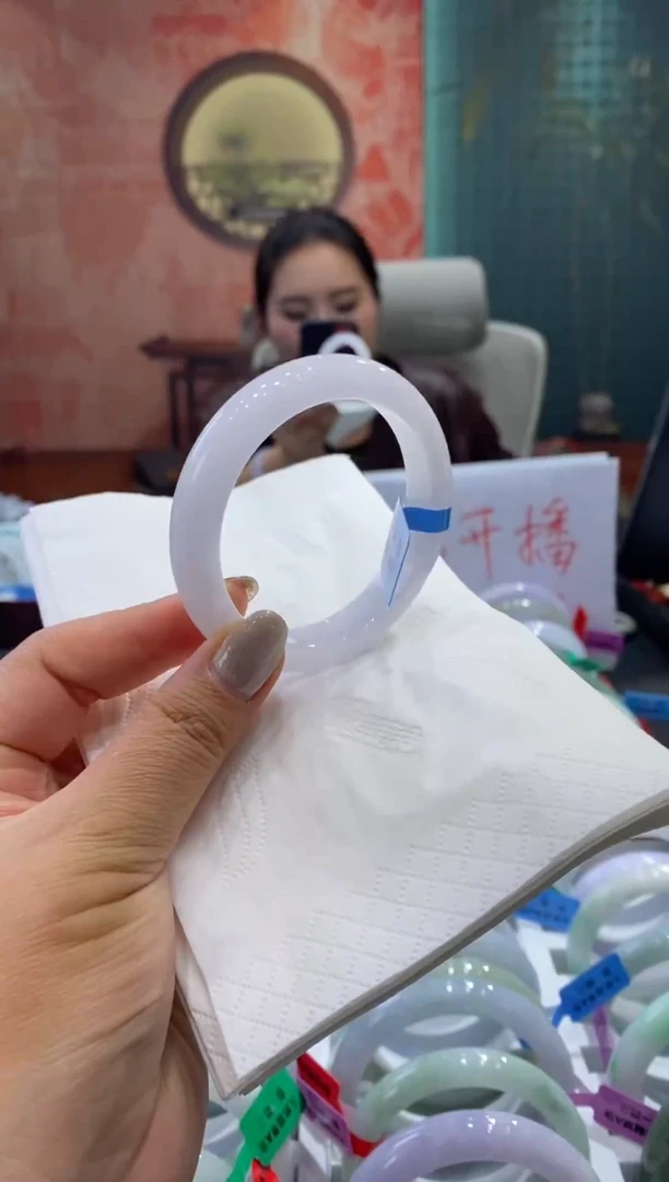 未镶嵌手镯翡翠๑****๑多人000012938