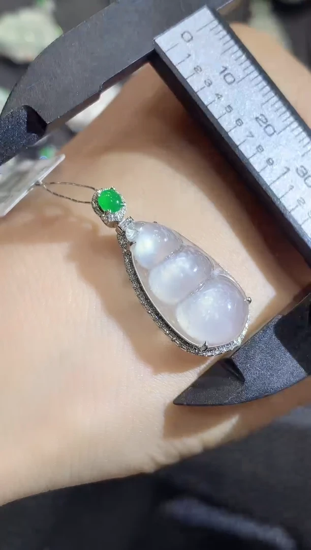 吊坠(不含链)18K金镶嵌翡翠A53翡翠