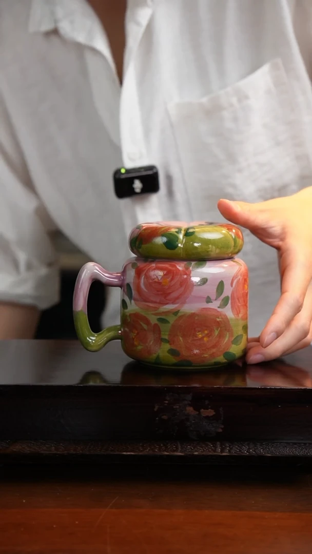 杯手绘釉下彩异形设计同款