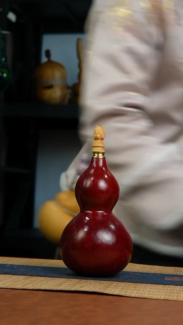 728号 天然热水酒葫芦 一物一拍（有瑕介意勿拍）