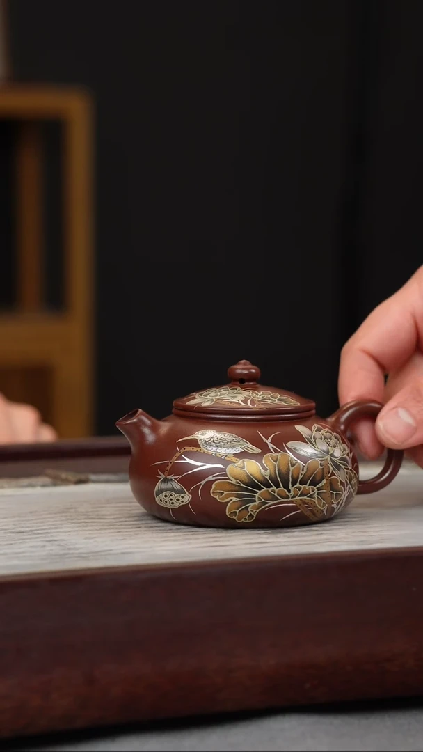 【闪购商品】紫砂茶壶龙山紫袍 寒江 花鸟金银措