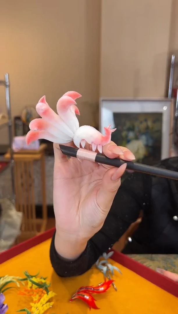 刺绣非遗绒花（发饰）