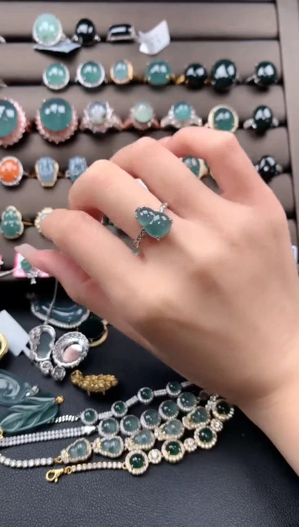 【闪购商品】翡翠戒指银S925镶嵌312321