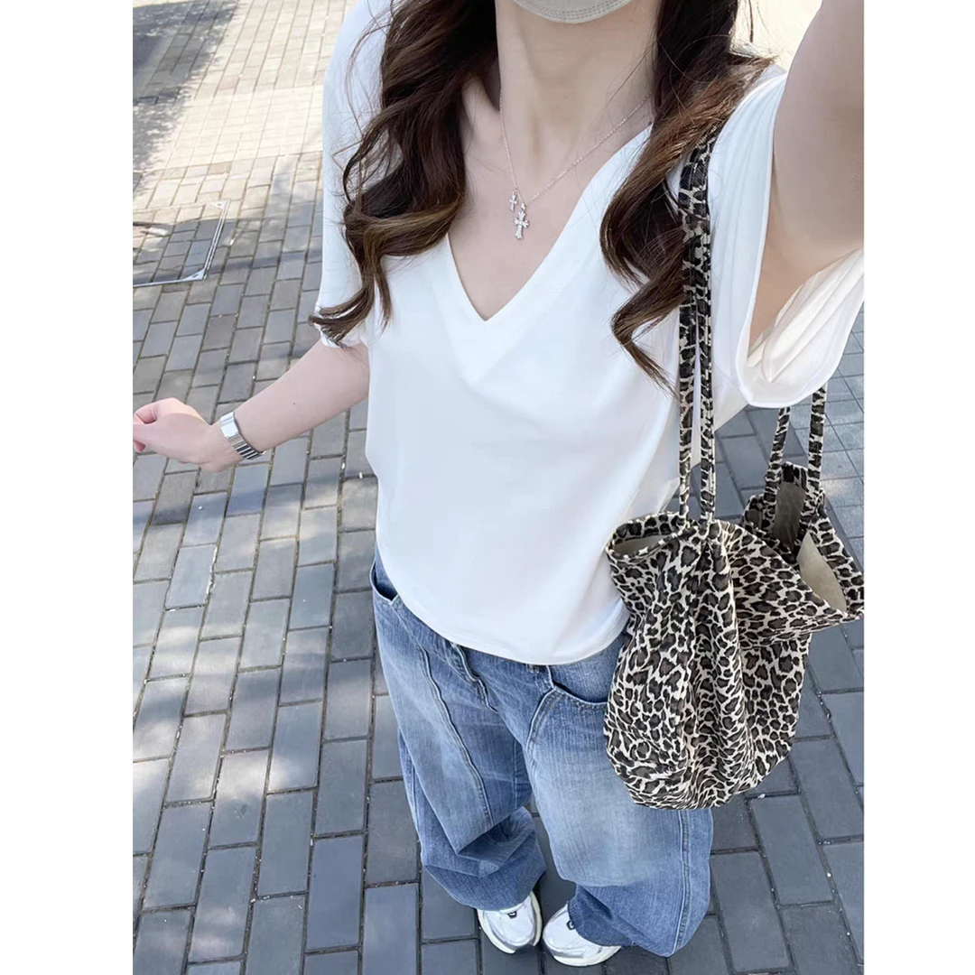 【UBKA】复古新中式V领正肩短袖t恤女夏季新款白色修身设计感上衣潮