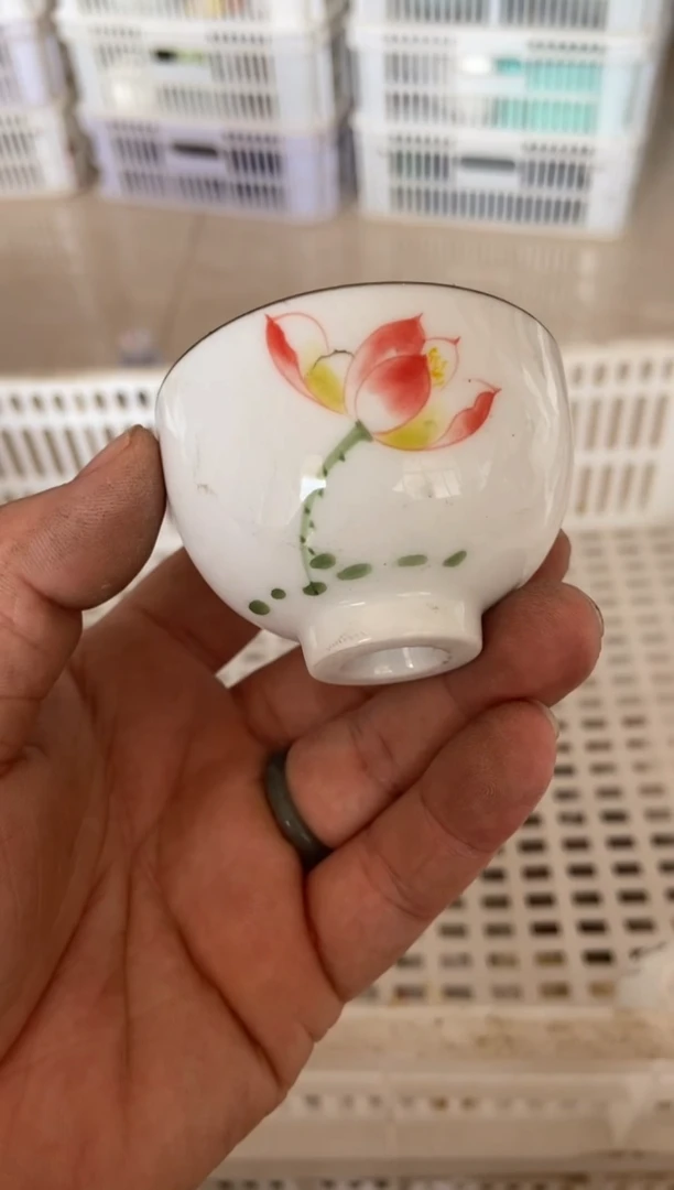 摆件摄影的产品有使用过的痕迹有点脏介意勿拍