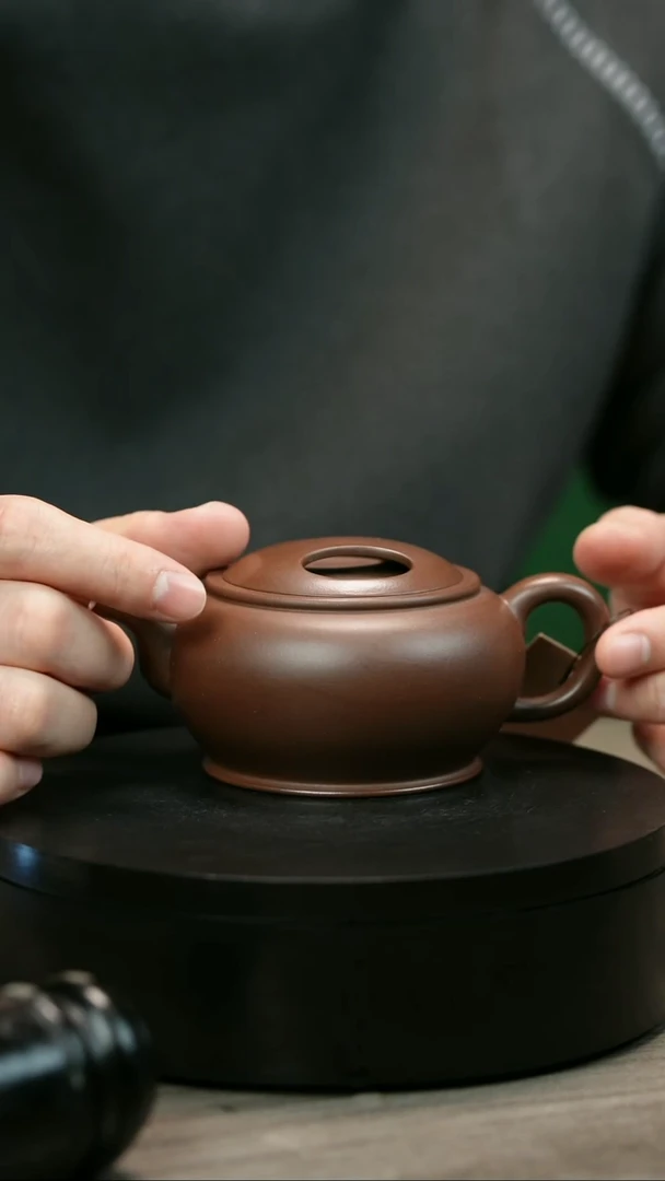 茶壶紫砂潇**生H2163赵信军牛盖玉碗