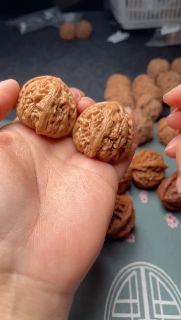 把件文玩核桃w198   九龙 37尺