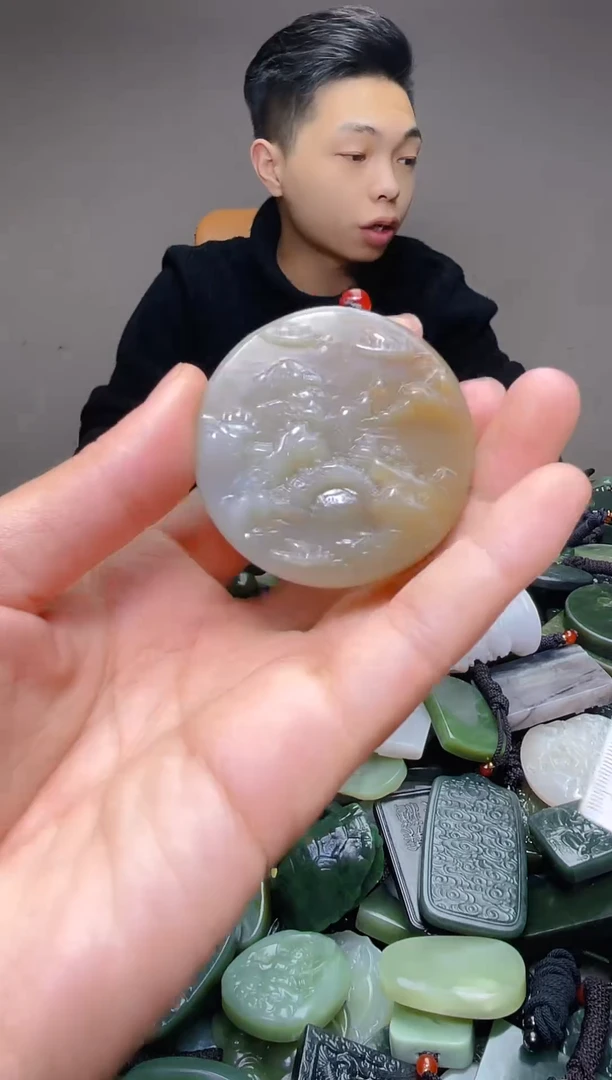 颈饰未镶嵌和田玉1292