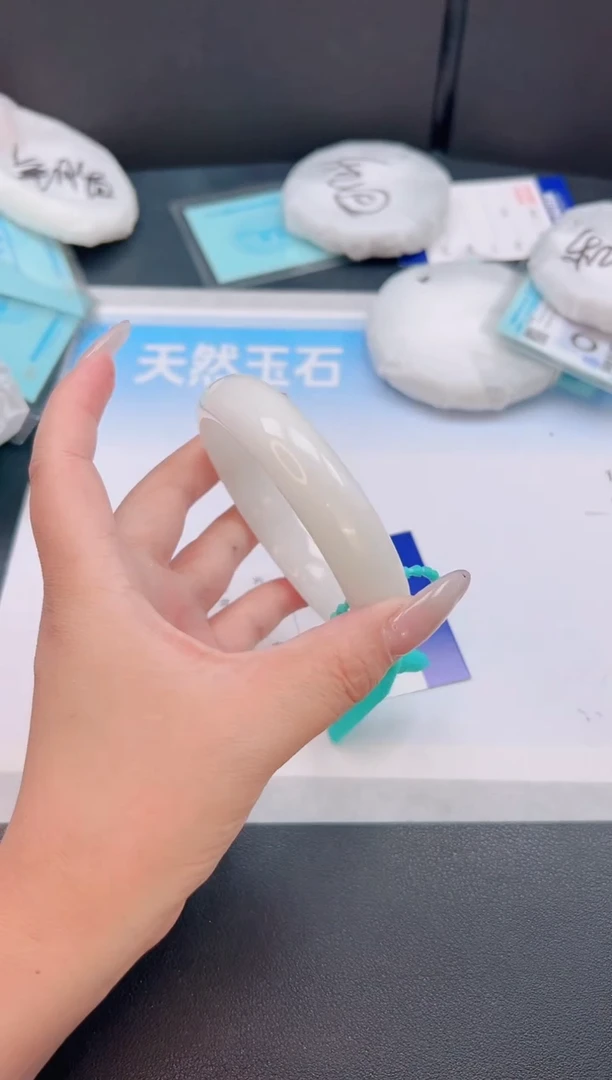 未镶嵌手镯和田玉03T110-59