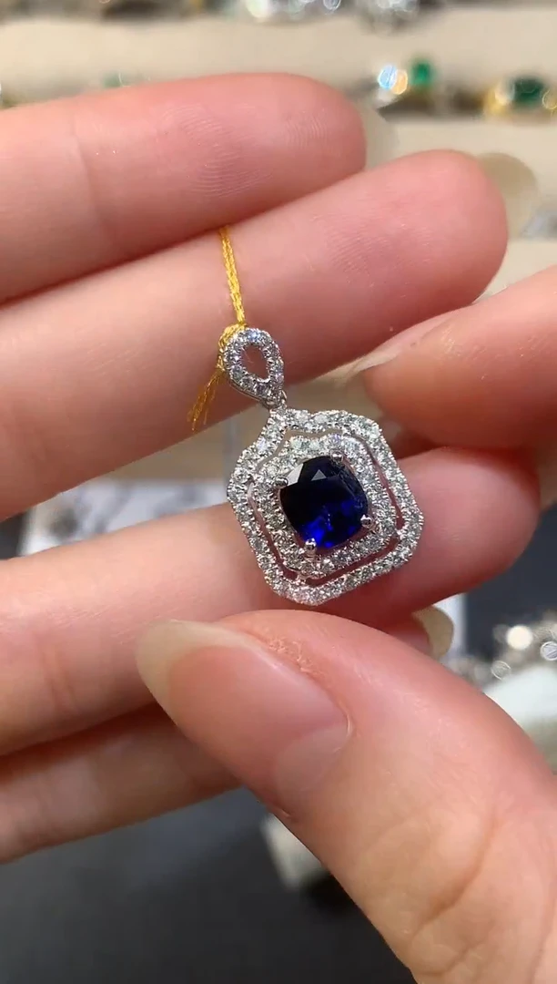 18K金镶嵌吊坠(不含链)定制蓝宝石D362|19800