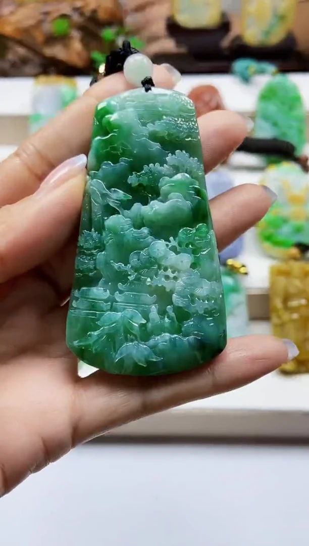 颈饰未镶嵌翡翠翡翠A货