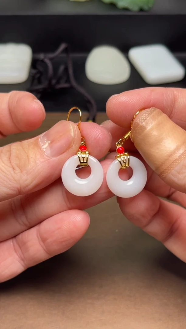 颈饰未镶嵌和田玉6