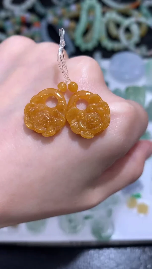 未镶嵌定制翡翠一对莲花