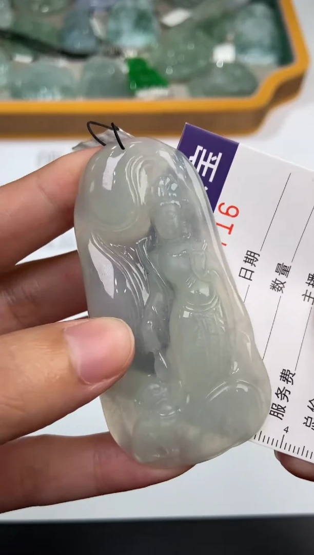 未镶嵌挂件翡翠373953   多人