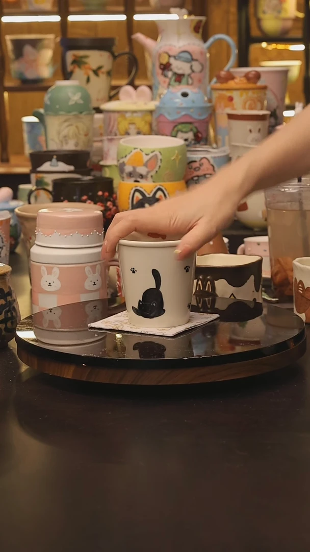 景德镇釉下彩绘设计师款式陶瓷