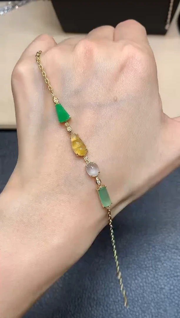 18K金镶嵌手链翡翠【无服务费