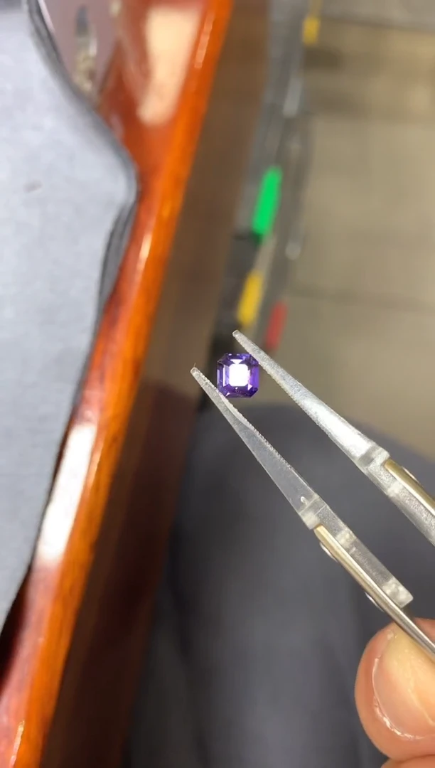 裸石蓝宝石1.11ct GUILD93673