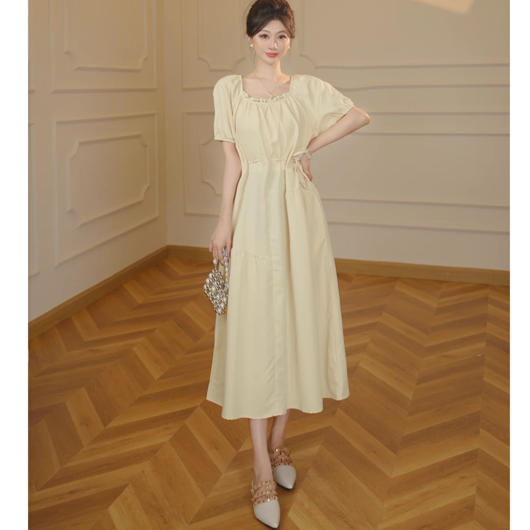 【张小小】2025新款显瘦泡泡袖奶黄色连衣裙女夏长裙高级感D1959