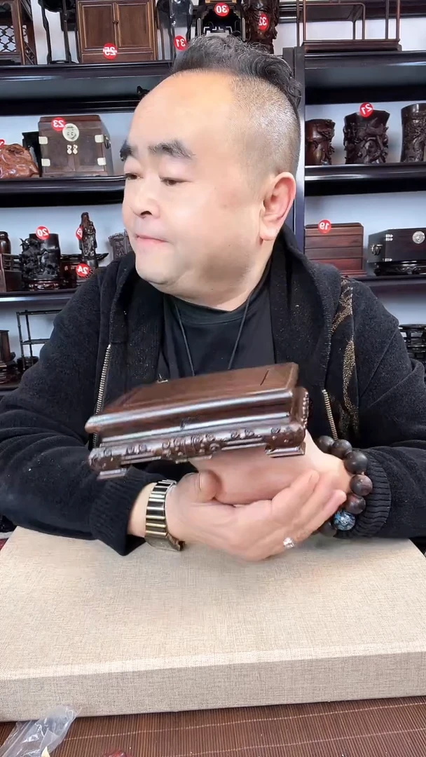 【闪购商品】木2795老李红木工艺品
