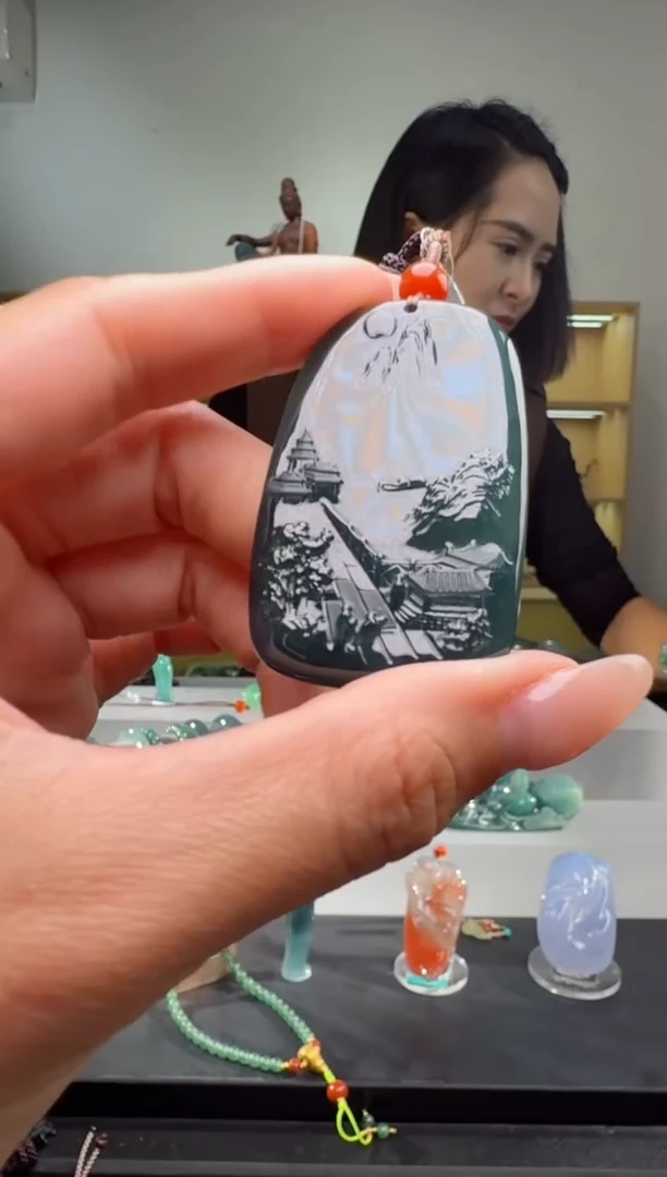 吊坠(不含链)未镶嵌翡翠山水